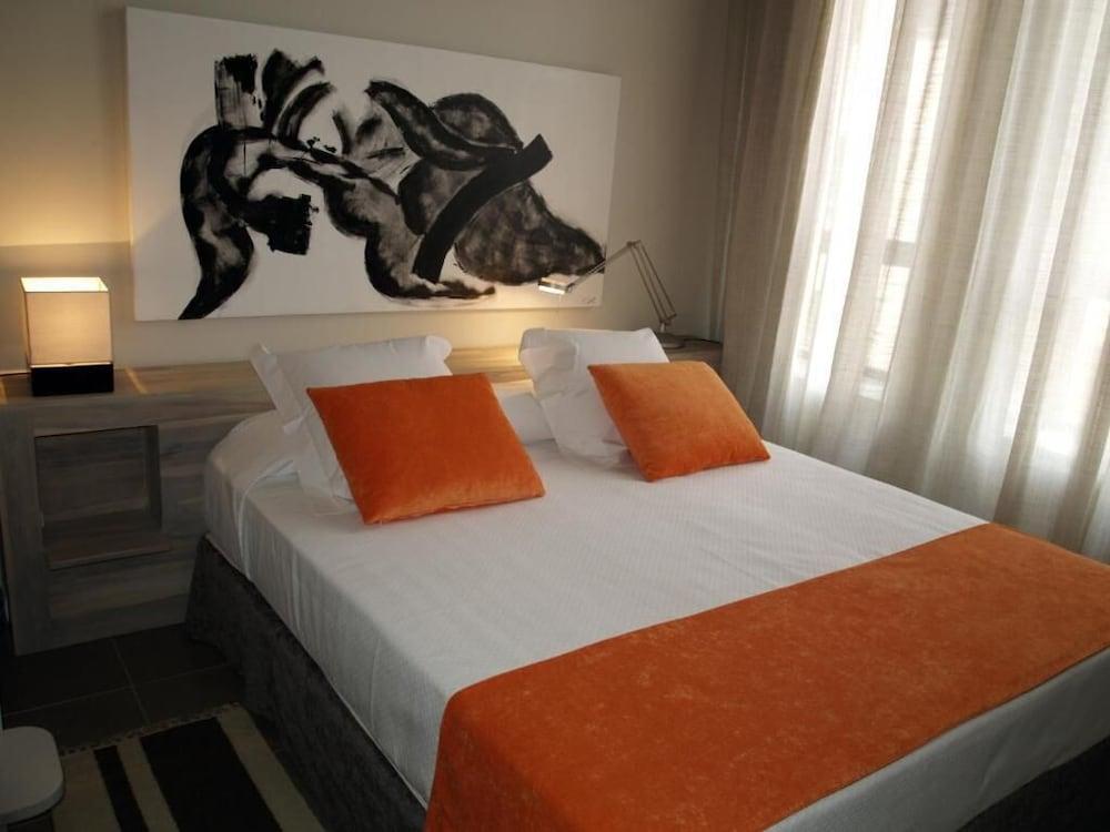 Eco Alcala Suites Мадрид Экстерьер фото