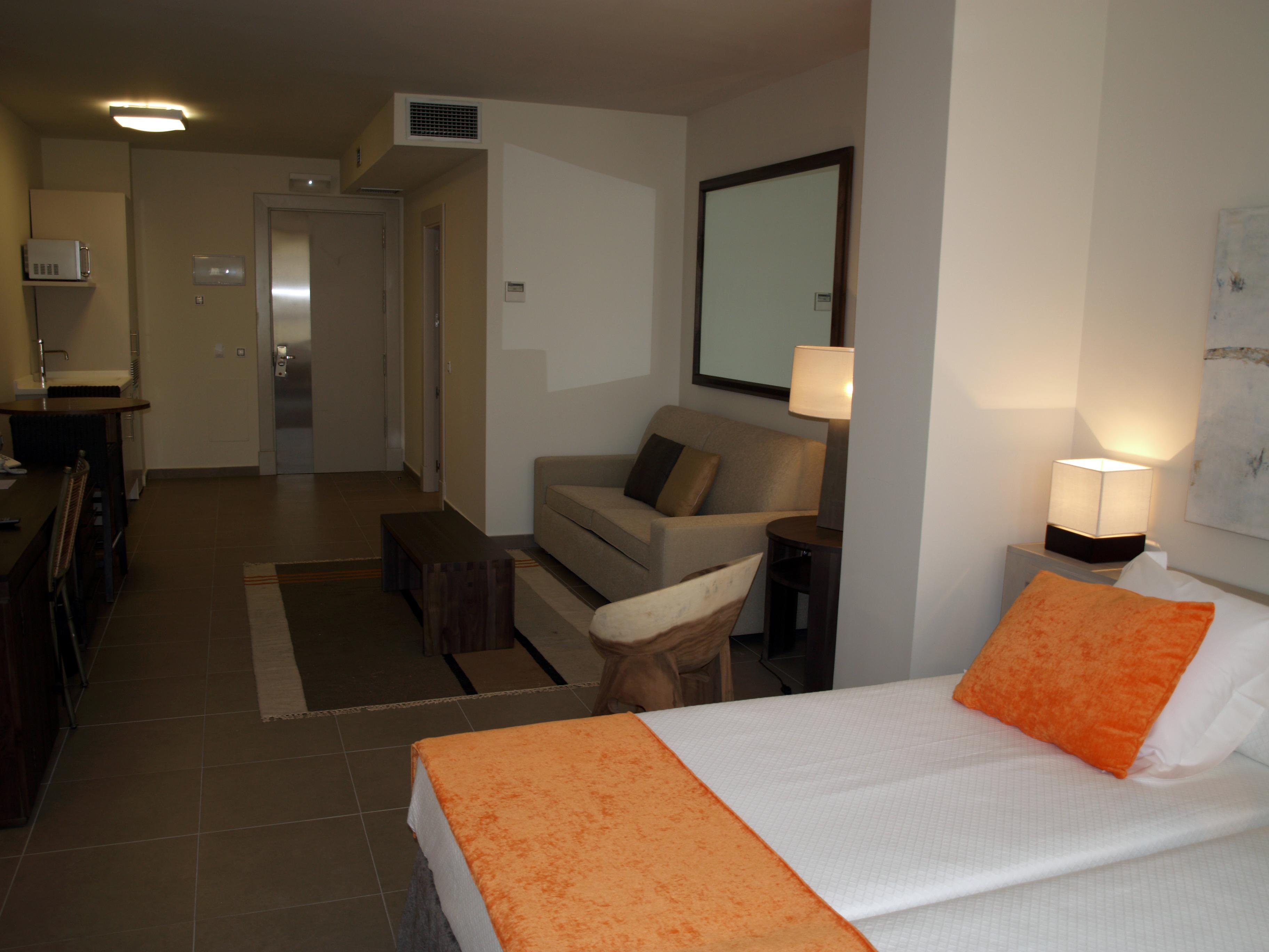 Eco Alcala Suites Мадрид Экстерьер фото