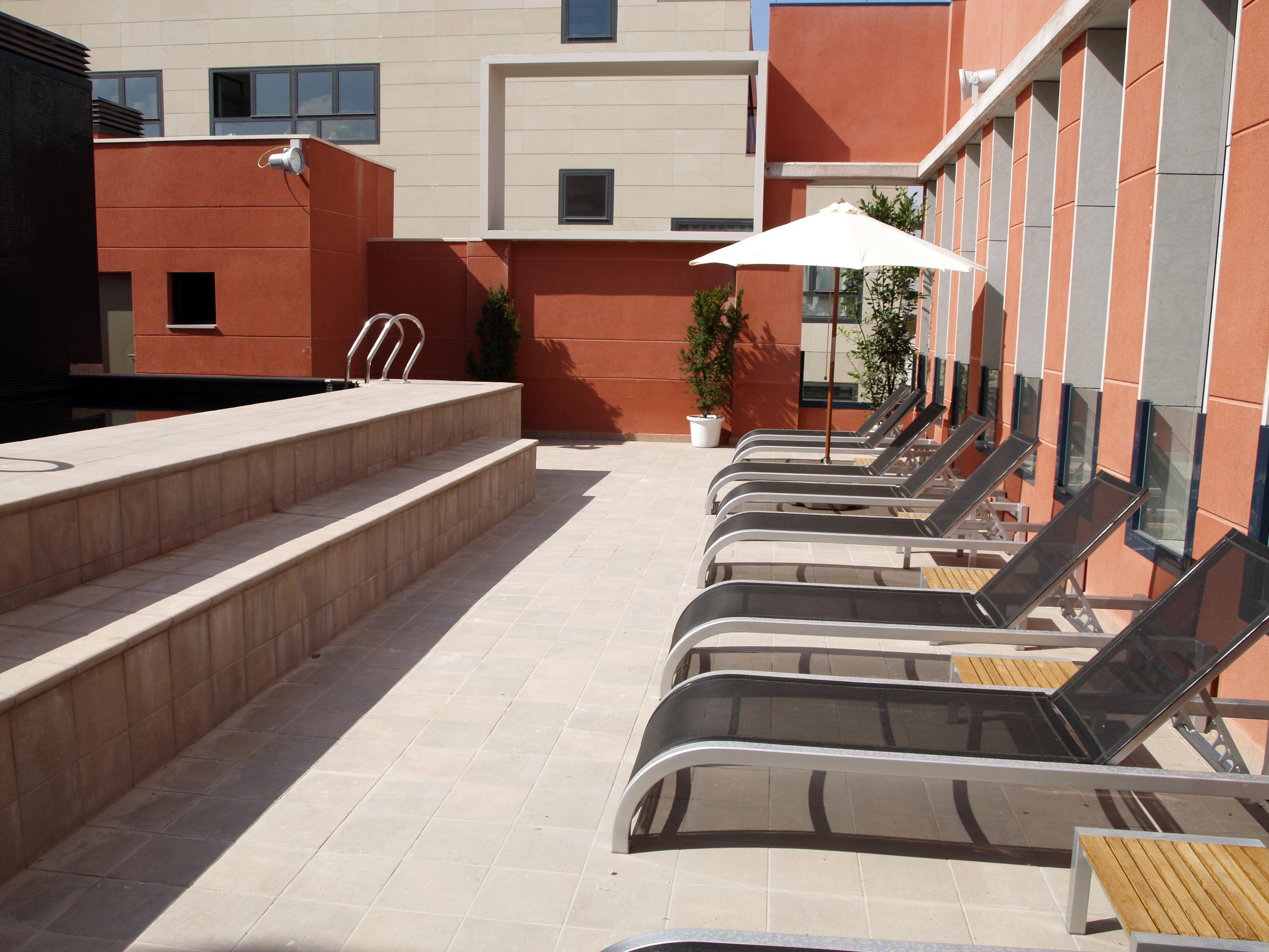 Eco Alcala Suites Мадрид Экстерьер фото